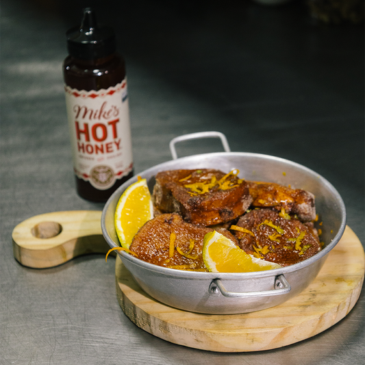 Rabanada com Mike's Hot Honey